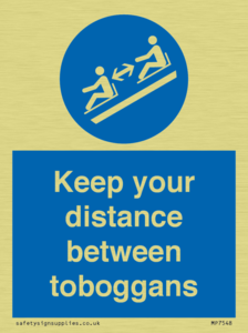 MP7548: Keep your distance between toboggans