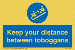 MP7548: Keep your distance between toboggans