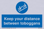 MP7548: Keep your distance between toboggans