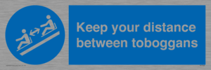 MP7548: Keep your distance between toboggans