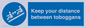 MP7548: Keep your distance between toboggans
