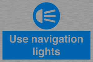 MP7588: Use navigation lights