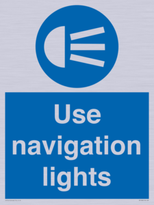 MP7588: Use navigation lights