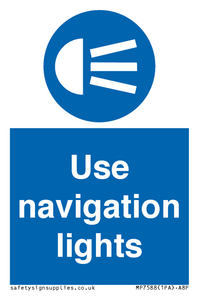 MP7588: Use navigation lights