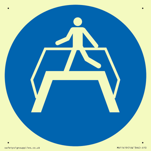 MV11419: Mandatory: Use footbridge