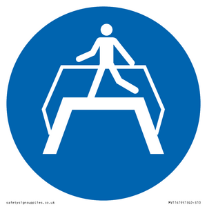MV11419: Mandatory: Use footbridge