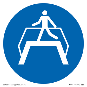 MV11419: Mandatory: Use footbridge