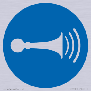 MV11429: Mandatory: Sound horn