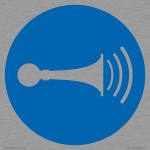 MV11429: Mandatory: Sound horn