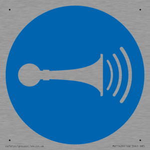 MV11429: Mandatory: Sound horn