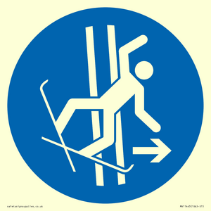 MV11443: Mandatory: Immediately leave the tow-track in the event of falling