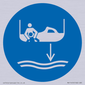 MV11455: Mandatory: Lower rescue boat to the water in launch sequence