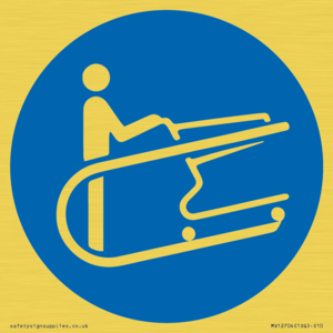 MV12704: Mandatory: Hold the trolley handle