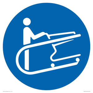 MV12704: Mandatory: Hold the trolley handle