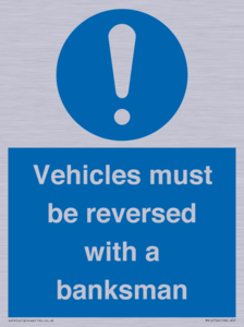 MV12756: Vehicles must be reversed with a banksman