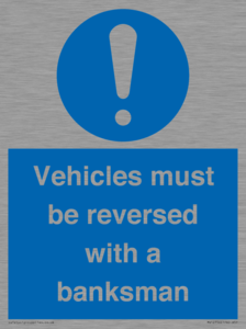 MV12756: Vehicles must be reversed with a banksman