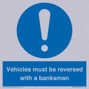 MV12756: Vehicles must be reversed with a banksman