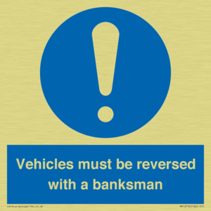 MV12756: Vehicles must be reversed with a banksman