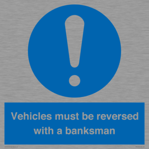 MV12756: Vehicles must be reversed with a banksman