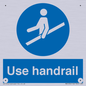 MV5534: Use handrail