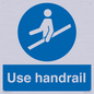 MV5534: Use handrail