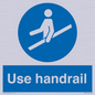 MV5534: Use handrail