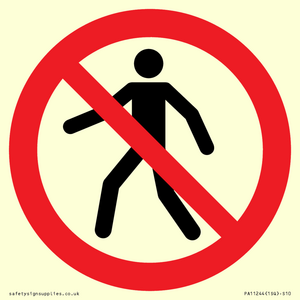 PA11244: P004 Prohibition: No thoroughfare