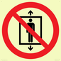 PA11288:  P027 Prohibition: Do not use this lift for people