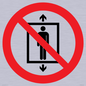 PA11288:  P027 Prohibition: Do not use this lift for people