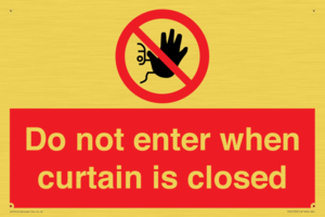 PA12120: Do not enter when curtain is closed