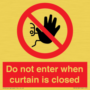 PA12120: Do not enter when curtain is closed