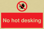 PA6045: No hot desking sign