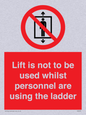 PA7075: Lift is not to be used whilst personnel are using the ladder
