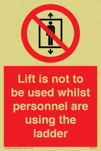 PA7075: Lift is not to be used whilst personnel are using the ladder