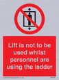 PA7075: Lift is not to be used whilst personnel are using the ladder