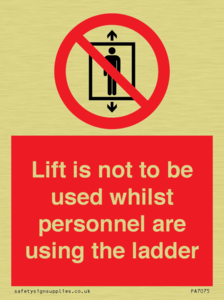 PA7075: Lift is not to be used whilst personnel are using the ladder