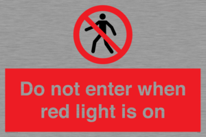PA7384: Do not enter when red light is on