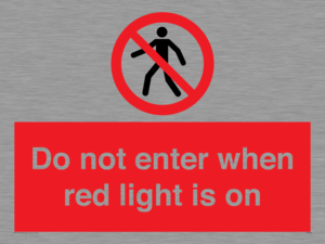 PA7384: Do not enter when red light is on