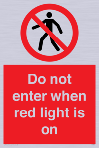 PA7384: Do not enter when red light is on