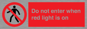 PA7384: Do not enter when red light is on