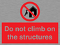 PA7717: Do not climb on the structures