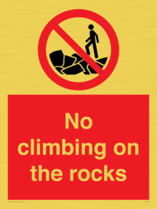 PL7462: No climbing on the rocks