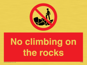 PL7462: No climbing on the rocks