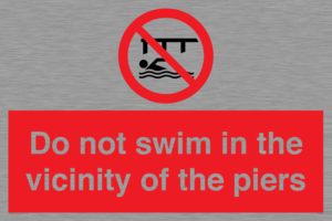 PL7464: Do not swim in the vicinity of the piers