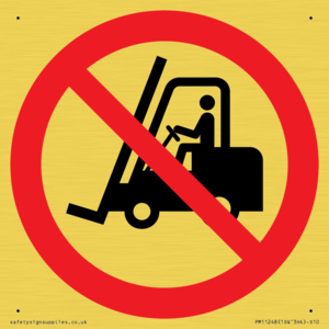 PM11248: P006 Prohibition: No access for forklift trucks and other industrial vehicles