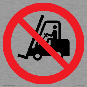 PM11248: P006 Prohibition: No access for forklift trucks and other industrial vehicles