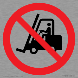 PM11248: P006 Prohibition: No access for forklift trucks and other industrial vehicles