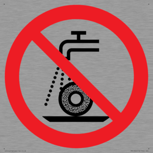 PM11300: Prohibition: Do not use for wet grinding