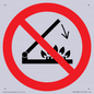 PM12684: Prohibition: Do not shut lid when burners are operating