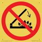 PM12684: Prohibition: Do not shut lid when burners are operating
